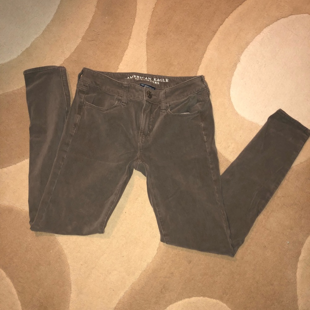 American eagle JEGGING size 4 super stretch